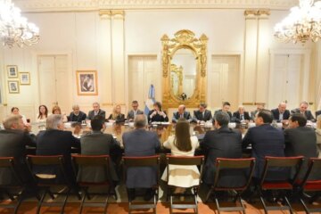 Antes de las elecciones, las transferencias a las provincias tuvieron dos meses de caída