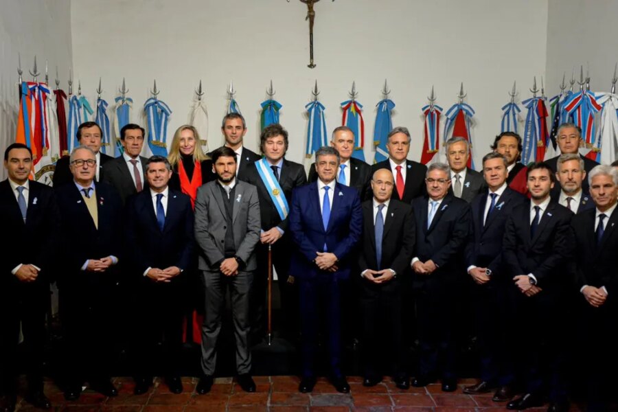 El Gobierno convocó a gobernadores para poner en marcha el debate por reformas
