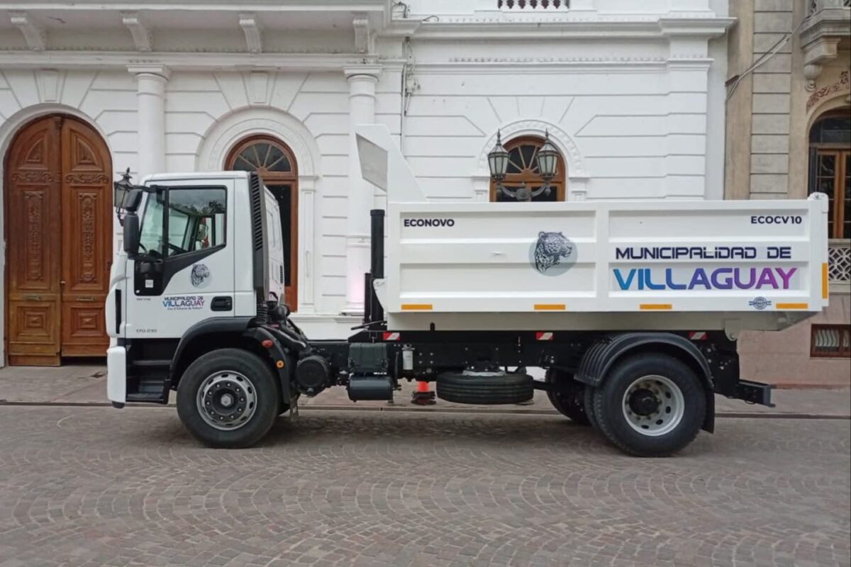 Nuevo camión para fortalecer los servicios municipales