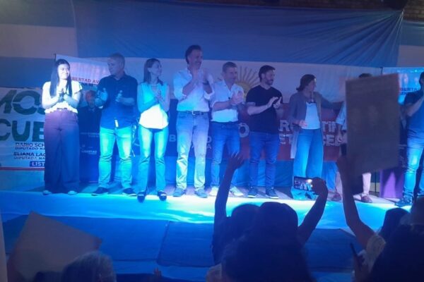 Frigerio cerró la campaña en Concordia y pidió “defender con el voto el modelo de cambio”