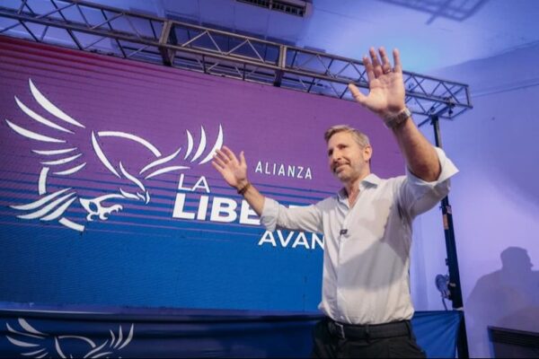 Frigerio esquivó el derrumbe de Provincias Unidas y hasta el PJ unido habría perdido en Entre Ríos