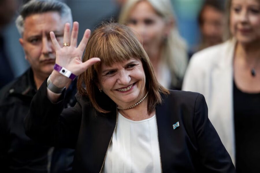 Patricia Bullrich sobre el nuevo Congreso: “Si algún kirchnerista se da cuenta que está en el lado incorrecto, lo buscaremos, y si no tendremos que aislarlo