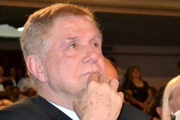 Cresto (padre) pide que se corra la conducción del PJ 