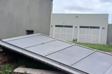 Vocal del STJ Gisela Schumacher internada tras caerle un portón en su quinta por el viento y mala colocación