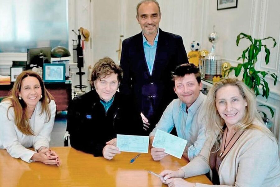 Interna libertaria frena rediseño del Gabinete a una semana de la victoria