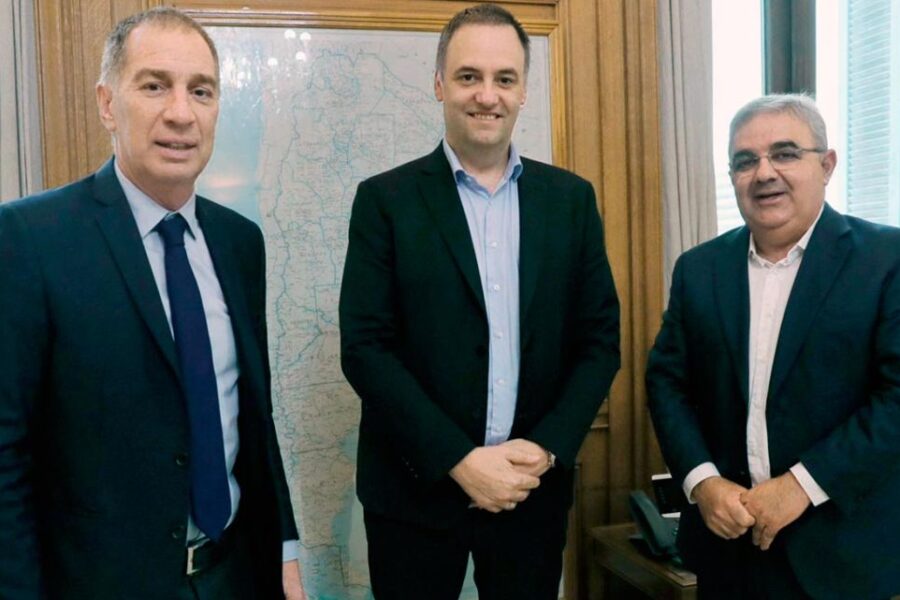 La Rosada relanza operativo de seducción para recuperar el respaldo de gobernadores aliados