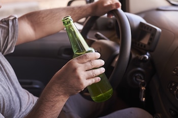 Más del 20% de los conductores que resultan heridos en accidentes de tránsito manejaban alcoholizados