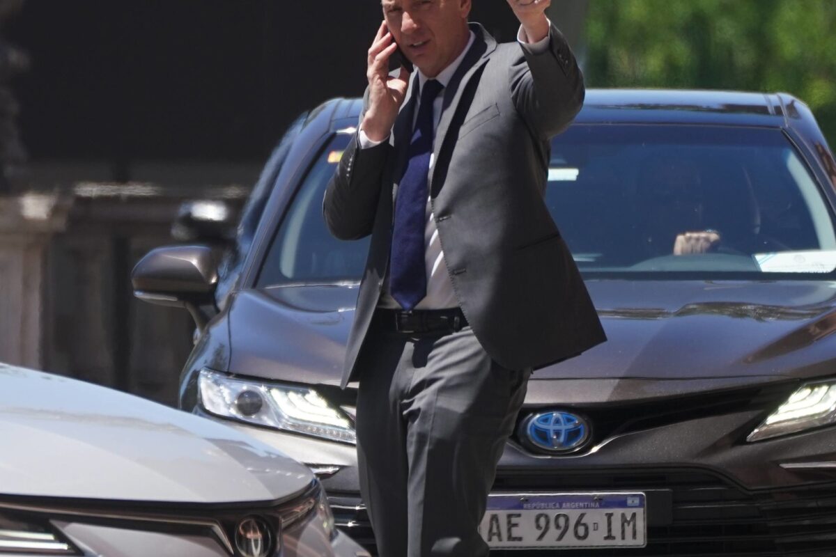 Una por una, las tribus de gobernadores con las que se encuentra Santilli para negociar votos en el Congreso