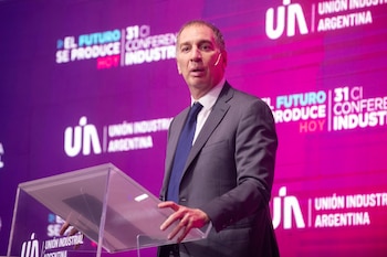 Santilli se reúne con Cornejo en Mendoza y busca cerrar un nuevo apoyo para las reformas estructurales de Milei