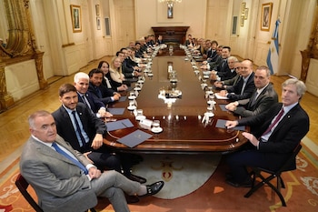 Los gobernadores peronistas se reúnen para evaluar la reforma laboral: les preocupa recibir menos fondos por la reducción de Ganancias