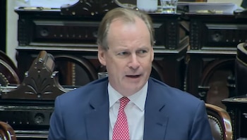 Revelan un centenar de mensajes que involucrarían al exgobernador de Entre Ríos Gustavo Bordet en una causa de corrupción