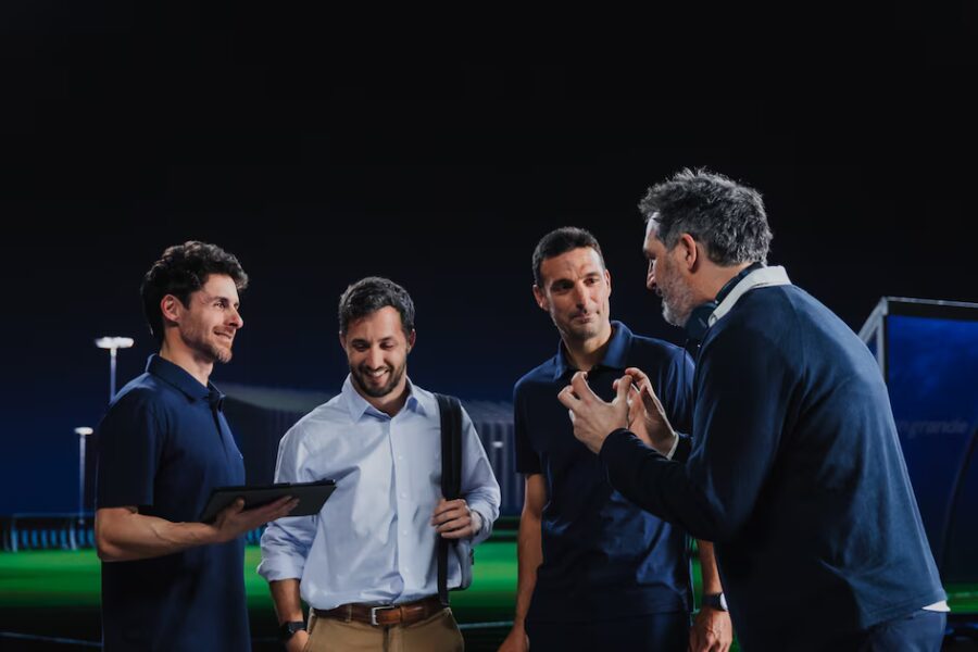 Banco Macro lanza la campaña Valemos mucho junto a Lionel Scaloni