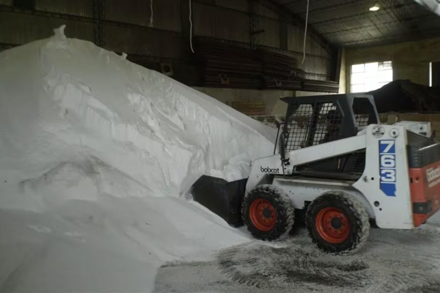 Se dispararon las compras en el exterior de un fertilizante clave para el campo