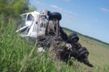 Vuelco en Ruta 14 deja a camionero de Monte Caseros herido y reaviva críticas por seguridad vial