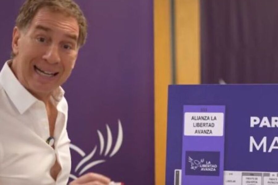 Pelea en puerta: Santilli enfrenta a Sebastián Pareja, el armador de Karina