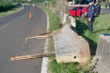 Tragedia vial en Paraná: murió un hombre de 39 años al chocar contra el muro del Acceso Norte