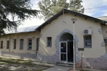 Paraná: pelea entre vecinas deja dos apuñaladas y una detenida; autoridades locales bajo presión