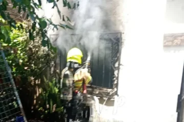 Incendio en Paraná: familia quedó sin pertenencias y exige respuestas al Municipio