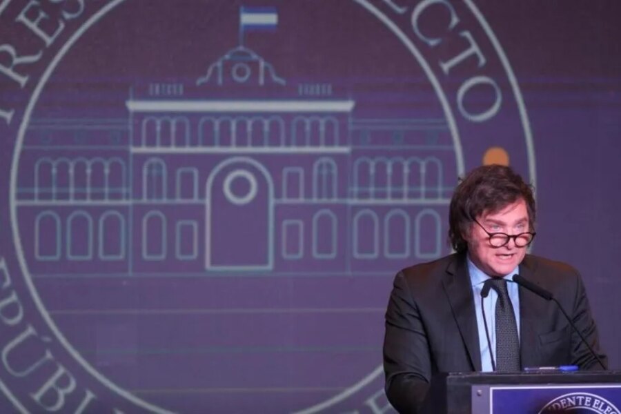 El Gobierno busca acelerar las privatizaciones estratégicas de transporte y energía