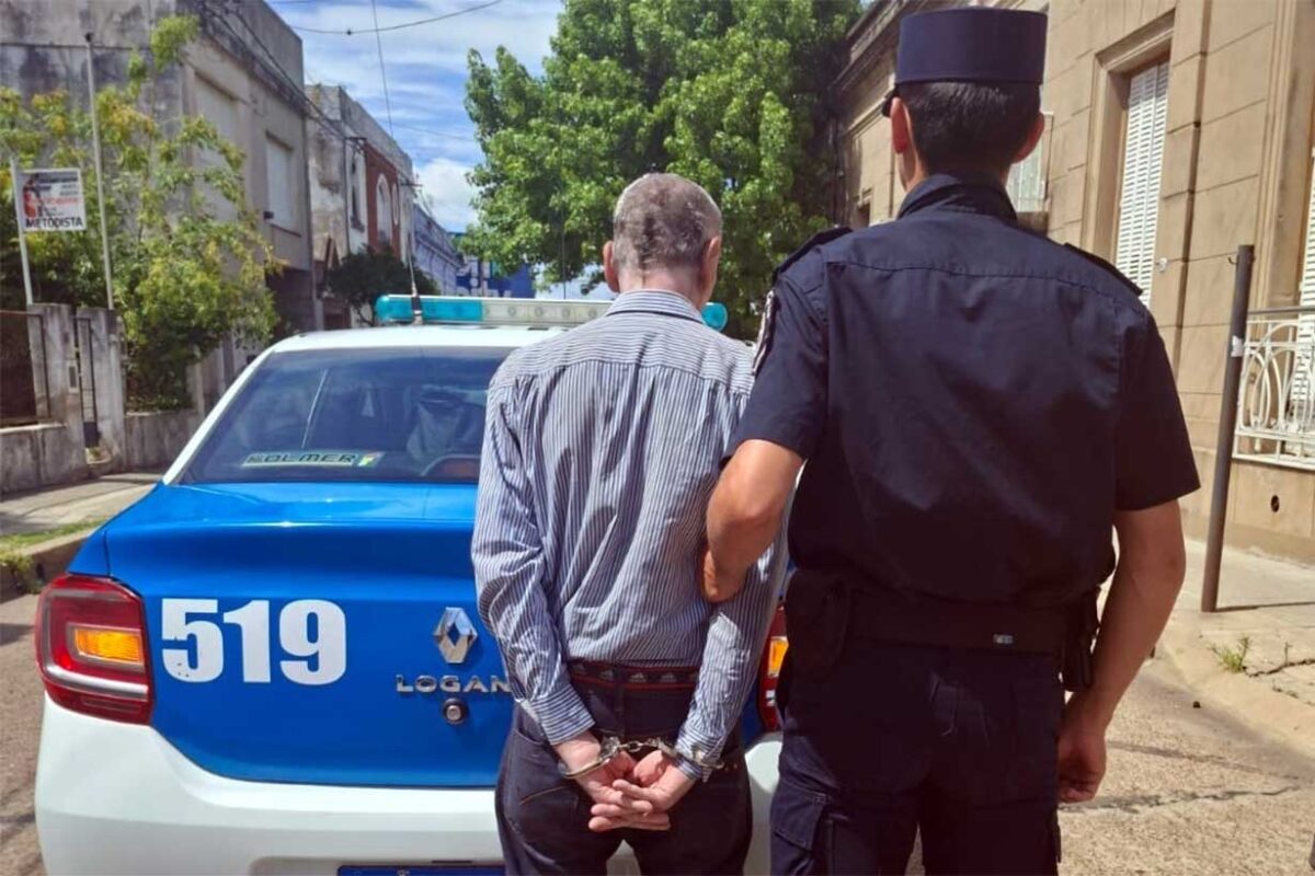 Sustrajo mercadería en una perfumería con asado y fernet en la mochila