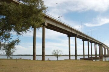 La planta de hidrógeno de HIF en Constancia reaviva el fantasma de las papeleras y pone en alerta a Colón