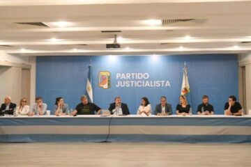 El PJ reunió a su cúpula tras la derrota y busca frenar las reformas que impulsa el gobierno