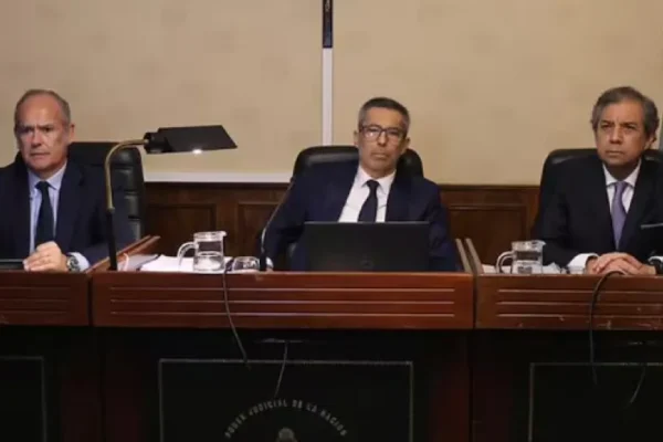 Causa Cuadernos: el tribunal leyó decenas de sobornos que imputan a políticos y empresarios