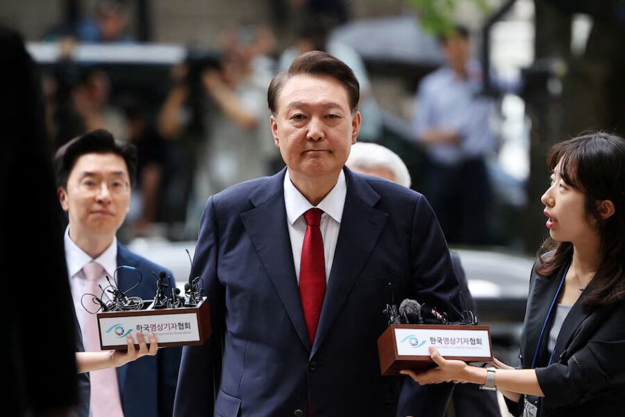 Fiscales surcoreanos piden 10 años de prisión para el ex presidente Yoon Suk Yeol por decreto de ley marcial