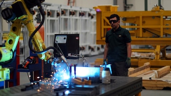 Crisis en la industria: un sector clave tuvo en noviembre una de las caídas más pronunciadas de los últimos meses