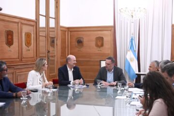 Reforma laboral, tributaria y fiscal: principales puntos del informe final del Consejo de Mayo, según Manuel Adorni