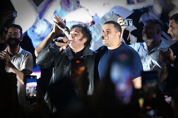 Javier Milei participa de un acto con “Las Fuerzas del Cielo” en un canal de streaming