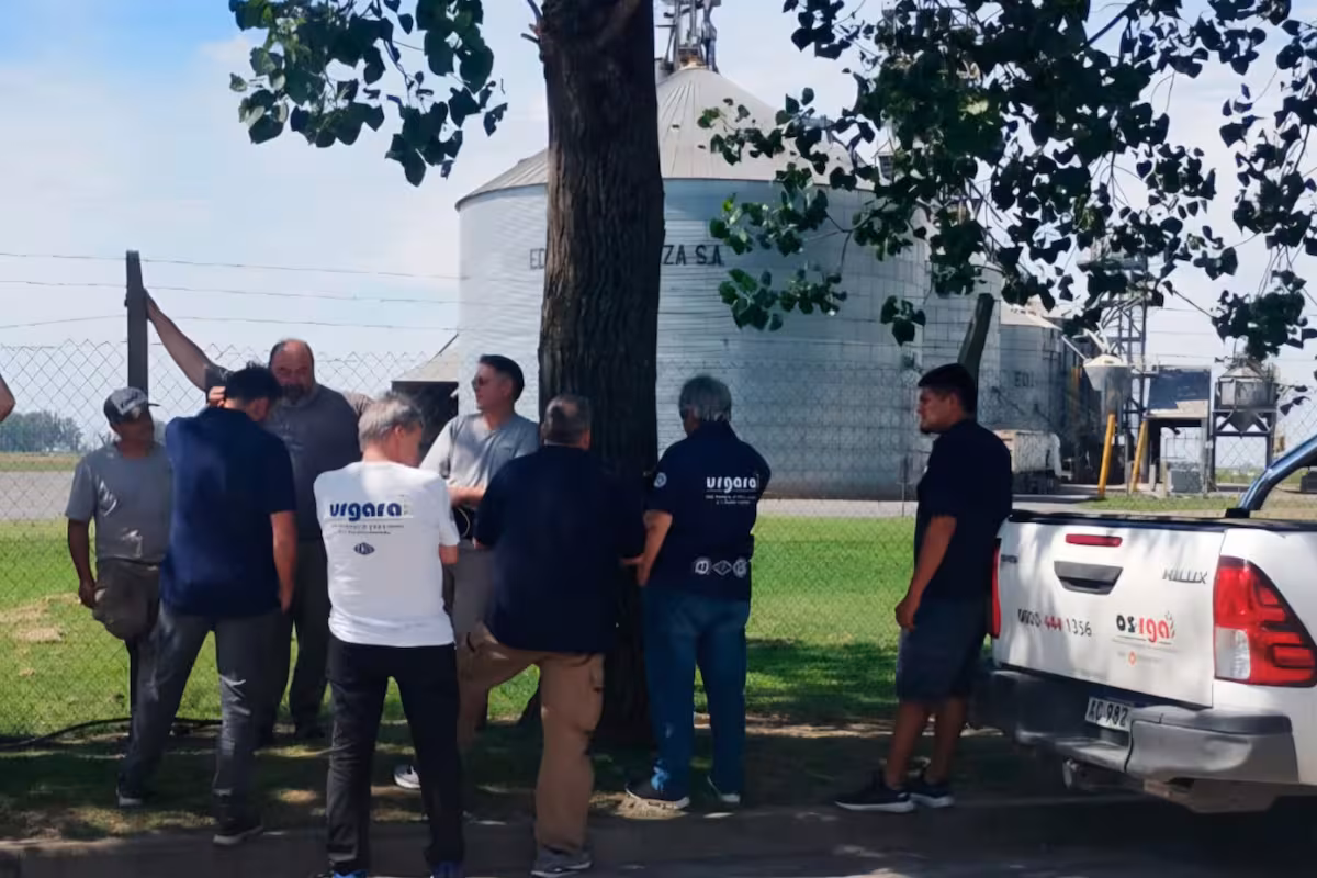 Recrudece el conflicto entre acopiadores y un gremio tras 23 días