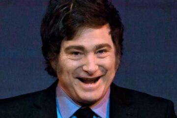 Milei avanzaría con decreto para recomponer salarios del Poder Ejecutivo