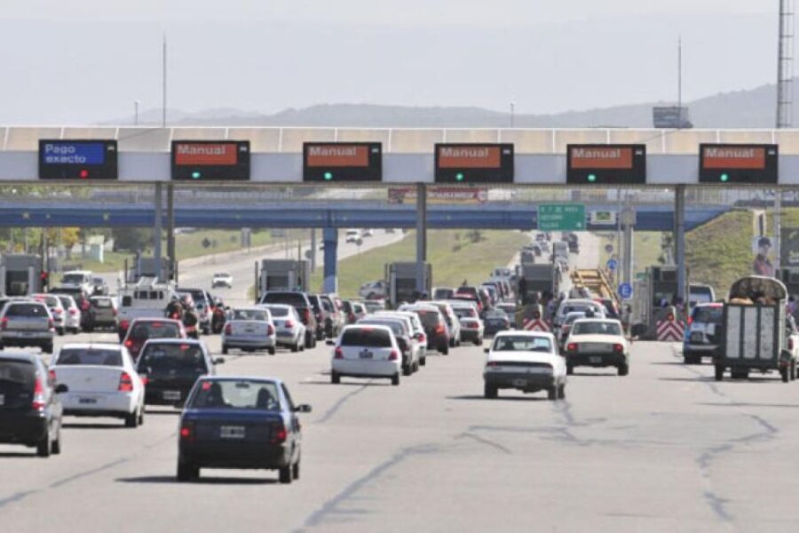 Opositor radical criticó a Llaryora por subir un 600% las tarifas de peajes en Córdoba en dos años