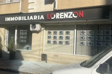 Incendio en la vidriera de la inmobiliaria Lorenzón en Paraná: controlado sin heridos y con daños materiales