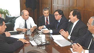 La Nación se comprometió a solucionar la falta de gasoil