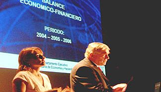 Cresto presentó un informe de gestión con olor a reelección