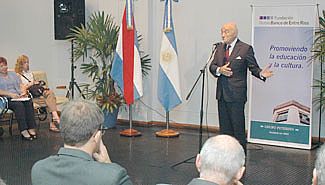 La Fundación de Eskenazi entregó becas en Paraná