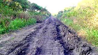 Reclaman la terminación del camino Crespo-Isletas