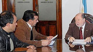 El Sindicato de la Fruta está en veremos con la Uatre del <i>Momo</i> Benegas