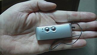 Protecciónes contra la inseguridad: Los remiseros al estilo <i>007</i>