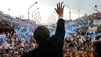 Los asambleístas quieren que Kirchner vuelva a Gualeguaychú