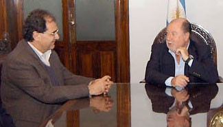 Santa Elena: El gobierno intentará desalojar los campos de El Quebracho