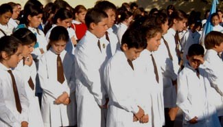 Pagan becas nacionales dependientes del CGE