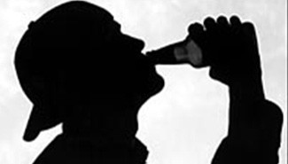 Beber una cerveza al día elevaría el riesgo de padecer cáncer