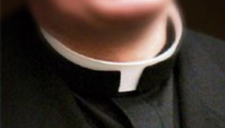 Volvió a ser cura tras pasar 17 años con una mujer