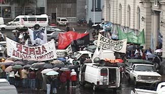 Habrá que pagar $ 80 más por auto en Entre Ríos