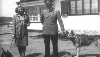 URSS destruyó cadáver de Hitler pero guardó fragmentos de cráneo y mandíbula