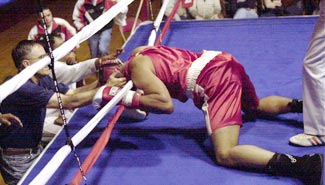 Productor agarró a trompadas a un funcionario que habría amenazado a sus hijas