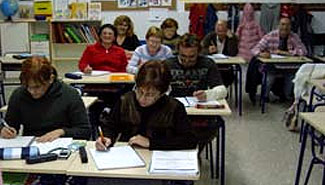 Cambios en la educación dejan a docentes sin trabajo